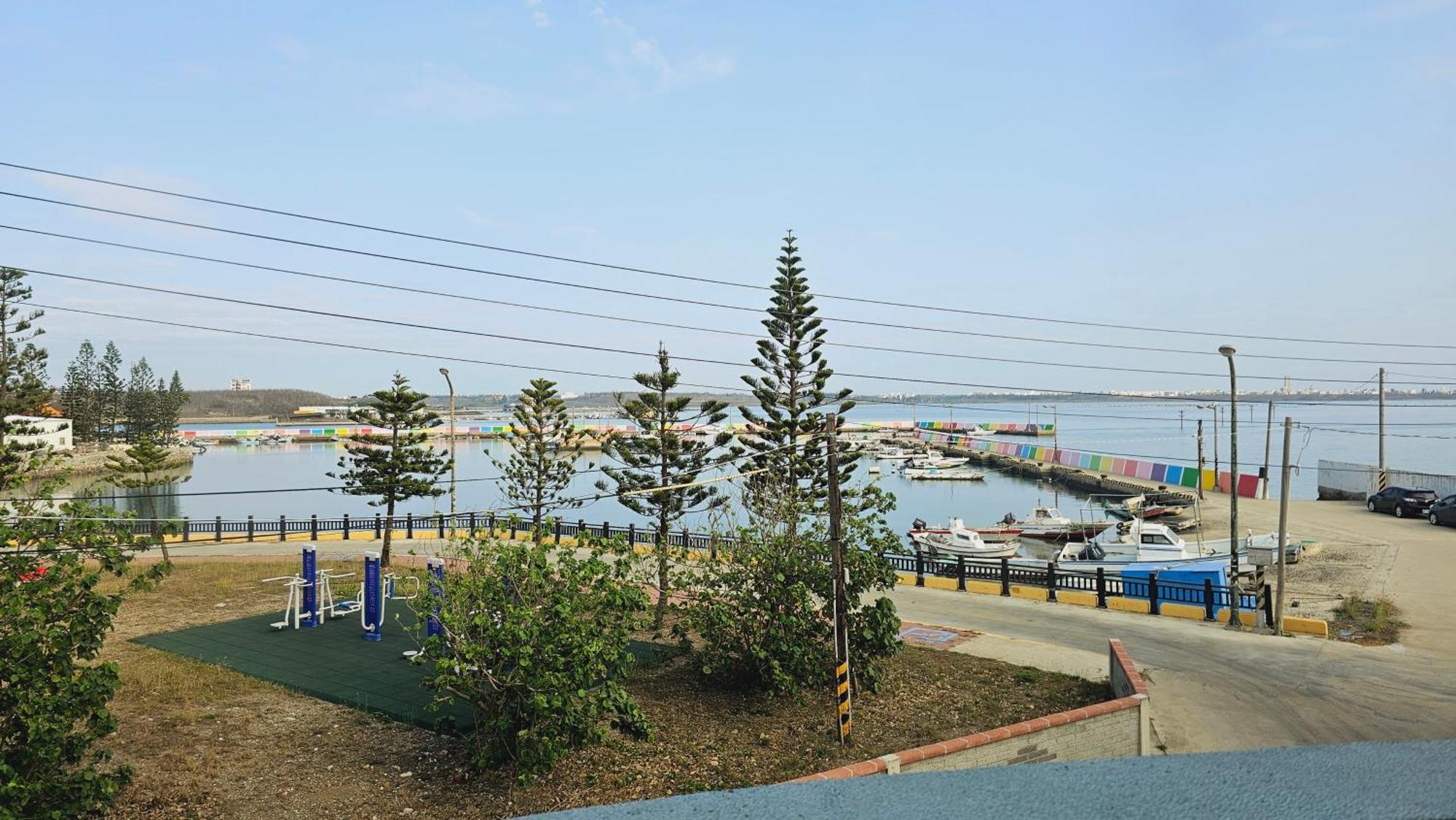 Sea Front Homestay Magong Exterior photo